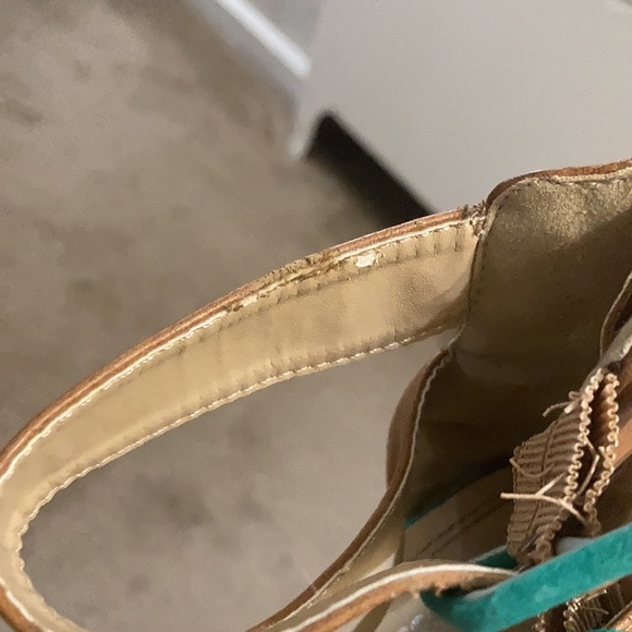 Charlotte Russe green suede/brown pleather wedges - Picture 9 of 9